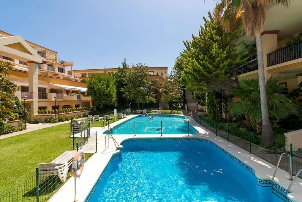 Oleholidays 612 Romana Playa Junto Al Mar Apartamento *