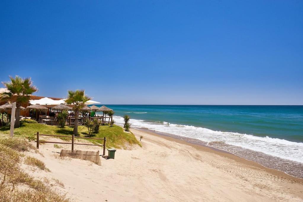 Apartamento Oleholidays 612 Romana Playa Junto Al Mar Marbella