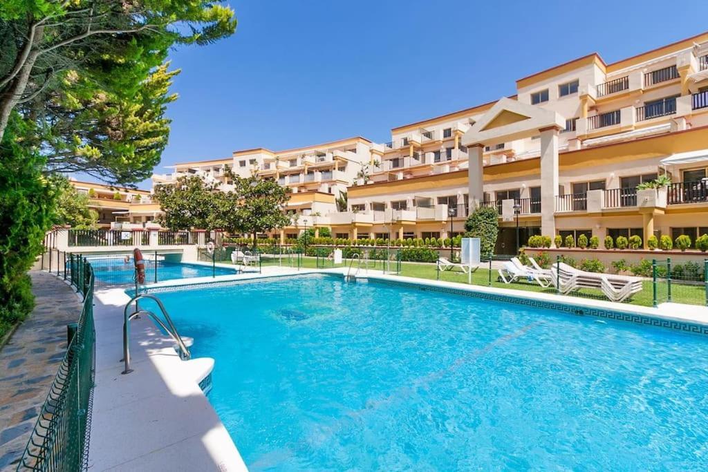 Oleholidays 612 Romana Playa Junto Al Mar Apartment